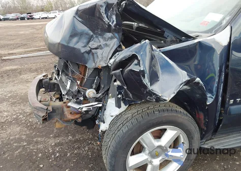 2008 Chevrolet Tahoe Ltz z USA, uszkodzony, nr VIN 1GNFK13008J161080